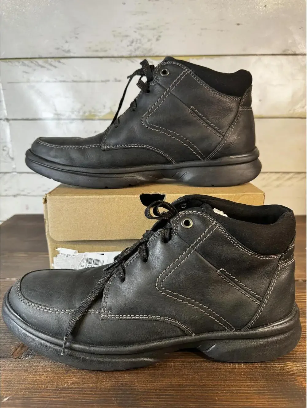 Clarks Bradley Mid Black Boot Men's 9M NIB